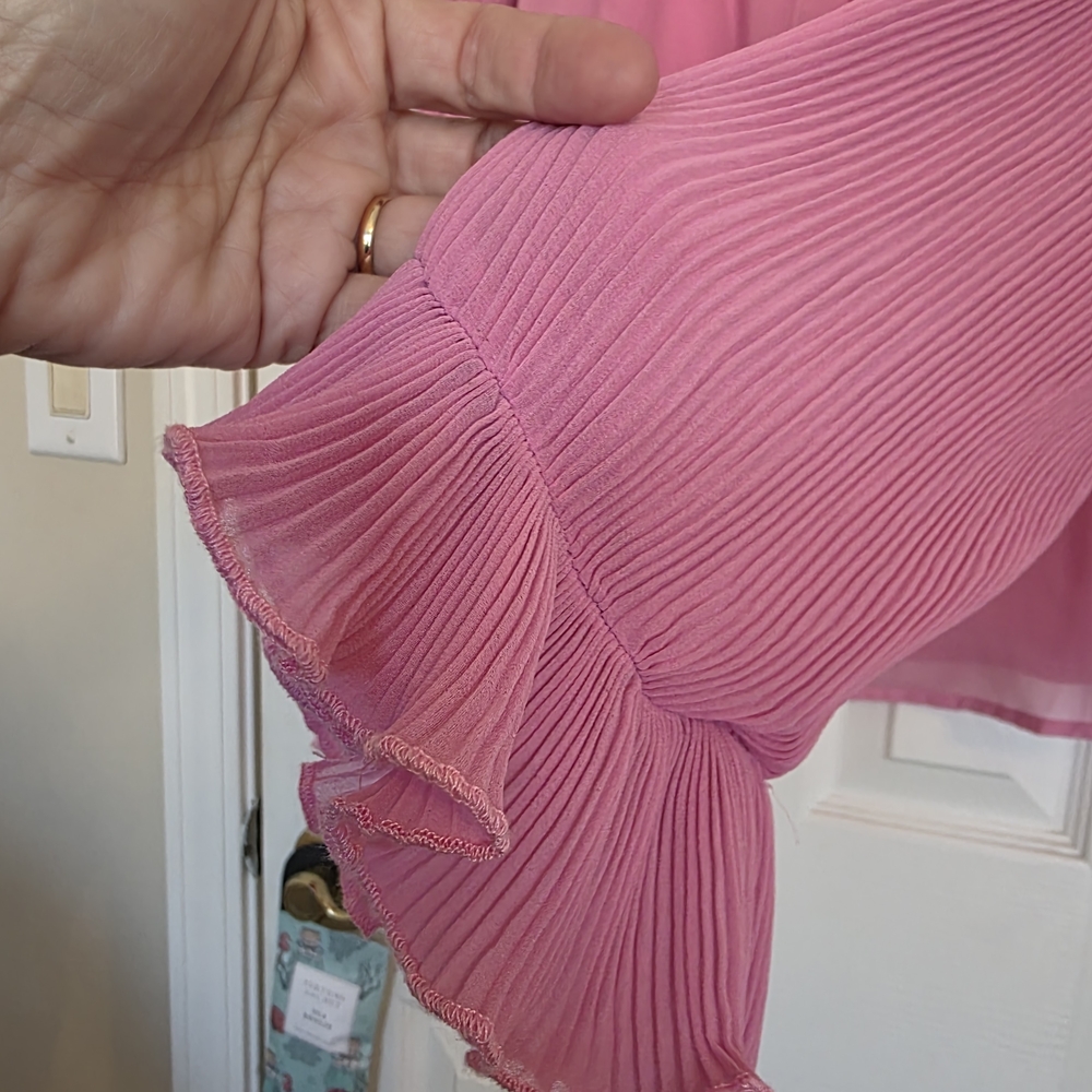 HYFVE Pink Sheer Blouse Set - Picture 4 of 10